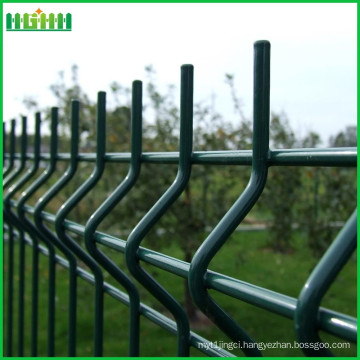 2016 hot selling high quality China factory pvc welded wire mesh fence panels